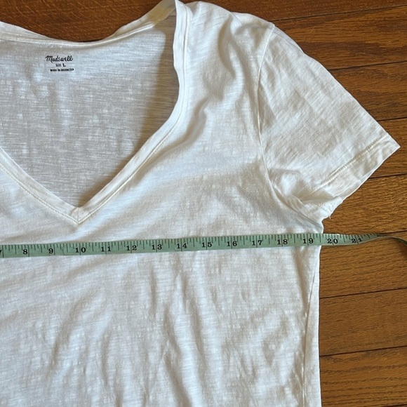 Madewell | 2023 Relaxed Classic 100% Cotton White V-Neck Tee Size Large - Picture 11 of 12